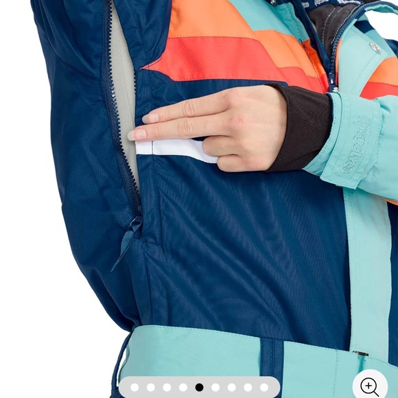 Tipsey Elf retro Ski snowsuit - beautiful and NEVER worn! - Picture 9 of 11